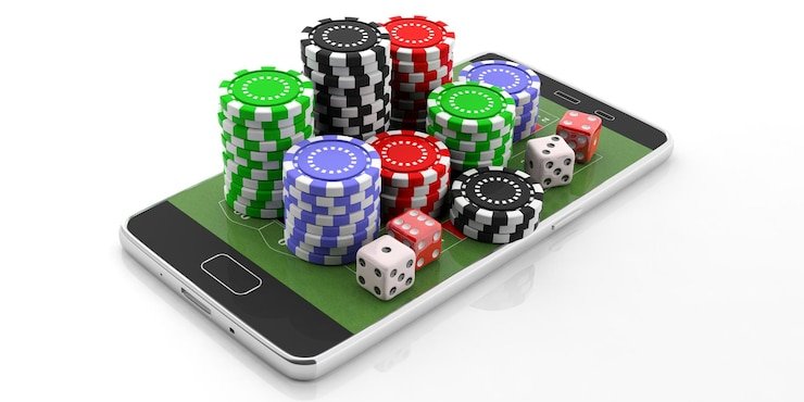Pengguna ponsel membaca instruksi pembayaran